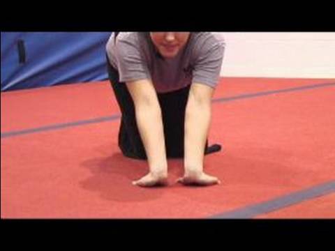 Jimnastik, Esneme Ve Isınma : Nasıl Jimnastik İçin Bir Bilek Streç Yapmak  Resim 1
