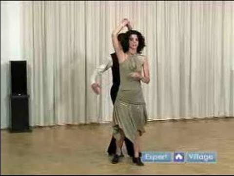 Nasıl Paso Doble Dansı : Ortağı İle Paso Doble Seyahat Dönüyor  Resim 1