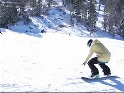 Snowboard Nasıl Yapılır : Bir Snowboard Üzerinde Toeside Ayağa Nasıl 