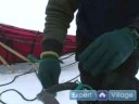 Iditarod Kızak Köpeği Yarış İçinde Nasıl Bir Kızak İçin Boyun Bir Hat Takın Nasıl 