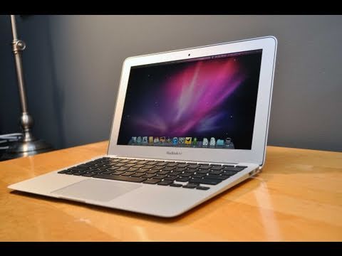 Apple Macbook Air 11,6": Unboxing