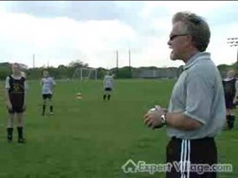 Bir Futbol Takımı Teknik Direktörü Nasıl Futbol Isınma Oyunu