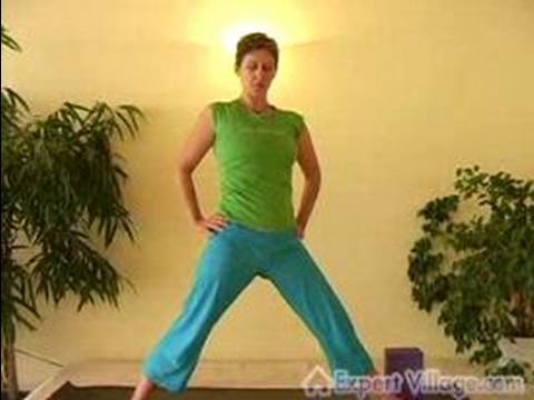 Acemi Yoga Pozisyonları : Üçgen Acemi Yoga Poz  Resim 1