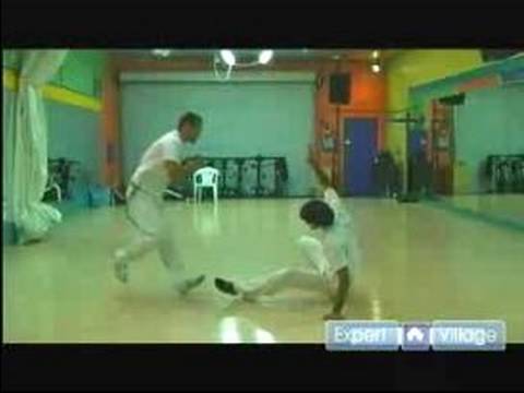 Capoeira Hamle Oyun : Martelo & Rasteira Capoeira Downs Al  Resim 1