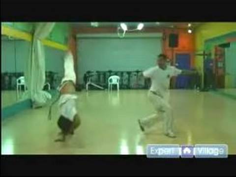Capoeira Oyun Oynamak İçin Nasıl Hamle Ve Oyun Capoeira :  Resim 1