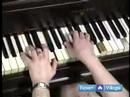 Nasıl Temel Piyano Akorları Oynamak İçin : B Temel Piyano Telleri İçin Büyük Bir Daire Bulmak  Resim 3