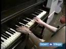 Piyano Dersleri Ve Teknikleri Gelişmiş: Finale Gelişmiş Bir Piyano Gösterim Resim 3