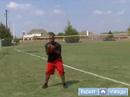 Nasıl Futbol Oynamak İçin: Nasıl Bir Kick-Off Veya Bir Punt Futbolda Yakalamak İçin Resim 4
