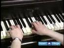 Nasıl Temel Piyano Akorları Oynamak İçin : Büyük C & C Temel Piyano Telleri İçin Küçük Bulma  Resim 4
