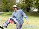 Nasıl Disk Golf Ve Frisbee Futbol İçin Bir Frizbi Atmak: Nasıl Bir Frizbi Bacak Altında Atmak Resim 4