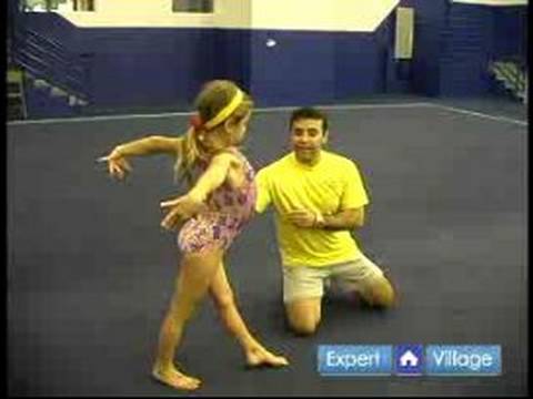Jimnastik Ve Tumbling Dersleri Yeni Başlayanlar İçin: Acemi Jimnastikçiler İçin Uzantısı Rulo Geri Resim 1