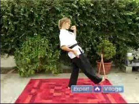 Koden Kaplan Karate Taşır Yeni Başlayanlar İçin: İleri Topuk Stomp Koden Kan Dövüş Sanatları