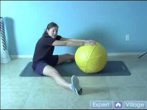Alt Vücut İçin Egzersizler Fizyo Topu : İç Uyluk Uzanıyor Top Fizyo  Resim 1