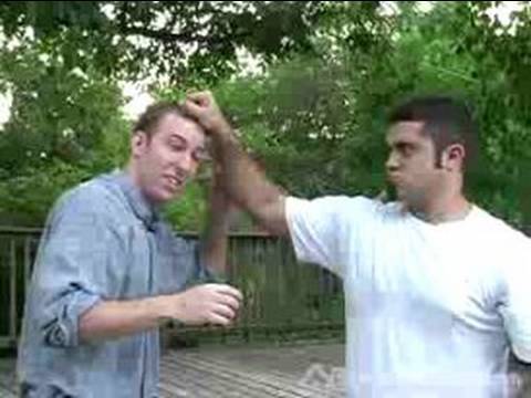 Kendini Savunma Teknikleri: Video Öz Savunma: Saç Kapmak Resim 1