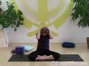 Stres Relief Yoga: Yoga Boyun Uzanıyor Stres Yardım İçin Resim 4