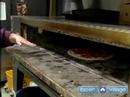 Ev Yapımı Pizza Tarifi: Ne Kadar Ev Yapımı Pizza Fırında? Resim 4