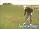 Golf İpuçları Ve Teknikleri: Kaba Golf Topları Chip Nasıl Resim 4