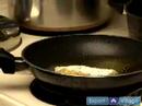Nasıl Balık Pişirmek İçin: Yumurta Yıkama, Un Ve Sote Sığ Tavada Kızarmış Balık Bitirmek İçin Balık Resim 4