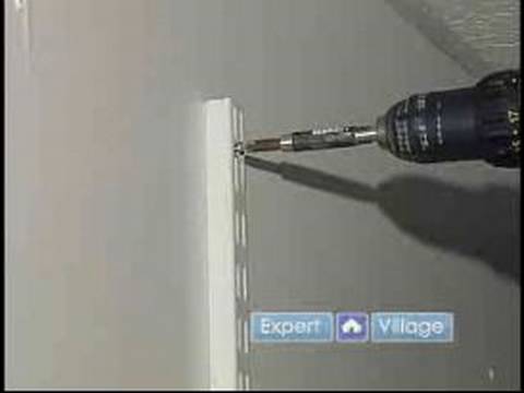 Nasıl Raflar Drywall Çapa Kullanarak Yüklemek İçin: Nasıl Raf Yüklemek İçin Drywall Çapa Kullanarak Anten