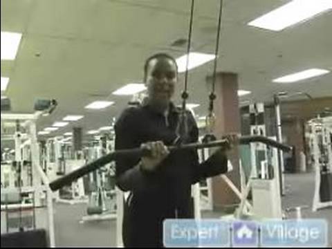 Tricep Programları Ve Egzersizleri: Egzersiz, Triceps Makine Lat Yıkmak Kullanarak