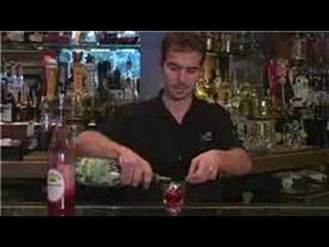 Video Barmenlik Kılavuzu: Chris Kringle Recipe - Alkolsüz İçecekler Resim 1