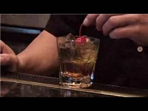 Video Barmenlik Kılavuzu: Rob Roy Tarifi - Viski İçecek Resim 1
