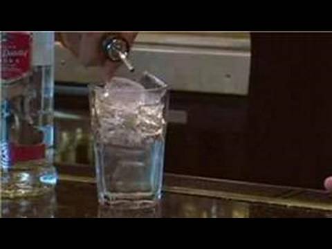 Video Barmenlik Kılavuzu: Votka Collins Tarifi - Votka İçecekler Resim 1