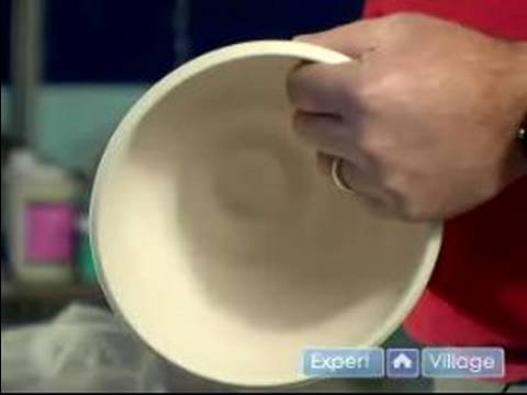 Yapmak Seramik İpuçları: Bir Çanak Çömlek Çarkı Ve Bisqueware Sahne Kullanarak Resim 1