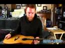 Çelik Dize Gitar Çalmayı : Düzgün Bir Gitar Unstring Nasıl 