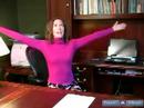 Nasıl Ofiste Yoga Yapmak : Office Yoga Güneş Selamlama Egzersiz Oturmuş  Resim 2