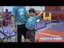 Jimnastik Ve Yuvarlanan Çocuklar İçin Gelişmiş: Bir Kazak Düşük Çubuğunda Nasıl Çocuklar Jimnastik Resim 3