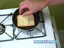Mükemmel Kızarmış Peynir Nasıl Yapılır, Omlet Ve Patlamış Mısır : Izgara Peynirli Sandviç Peynir Ekleyin  Resim 3