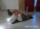 Nasıl Egzersiz Bir Denge Ball İle Yapılır: Denge Topu Ayakları Altında İle Karın Crunch Resim 3