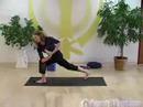 Vinyasa Yoga Poses: Döndürülmüş Yan Koltuğu Taşımak Vinyasa Yoga Resim 3