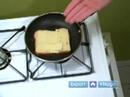 Mükemmel Kızarmış Peynir Nasıl Yapılır, Omlet Ve Patlamış Mısır : Izgara Peynirli Sandviç Peynir Ekleyin  Resim 4