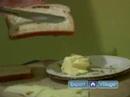 Mükemmel Yemek Yapmayı Izgara Peynir, Omlet Ve Patlamış Mısır: Izgara Peynirli Sandviç Ekmeğe Yağ Resim 4