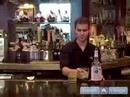 Video Barmenlik Kılavuzu: Lynchburg Limonata Tarifi - Bourbon İçecekler Resim 4