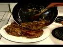 Brandied Mantar Soslu Biftek Pişirme: Biftek Ve Brandied Mantar Sosu Hizmet Resim 3