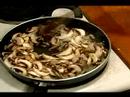Brandied Mantar Soslu Biftek Pişirme: Ekleme Ve Düğme Mantar Sote Resim 4