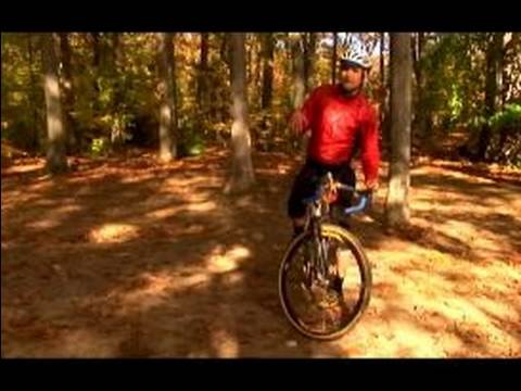 Cyclocross Yarış Teknikleri: Nasıl Kapalı Köşeleri Aracılığıyla Gitmek: Cyclocross Yarış