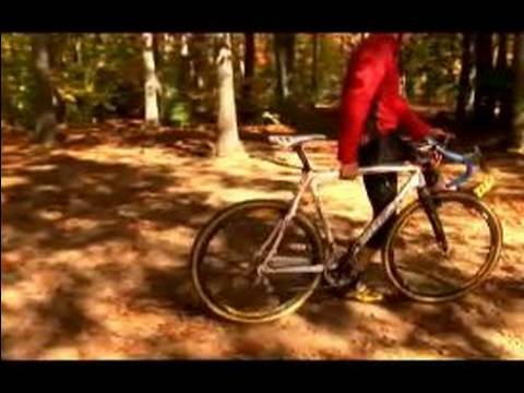 Nasıl Kaldırmak Ve Cyclocross Yarış Yeniden Bağlayın: Bir Adım Cyclocross Yarış Tekniği İle Yapıyor
