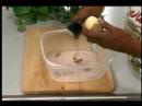 Geleneksel Patates Salatası Tarifi: Peel Patates Patates Salatası İçin Resim 3