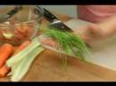 Fransız Soğan Çorbası Nasıl Yapılır : Fransız Soğan Çorbası Et Suyu İçin Sebze Doğramak 