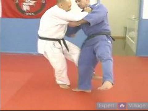 Judo Dersleri Yeni Başlayanlar İçin: Nasıl Yan Atmak Bir Kanca