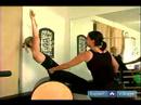 Nasıl Bir Pilates Egzersiz Yapmak: Nasıl Bir Rulo Aşağı Bir Pilates Egzersiz Uygulama Resim 4