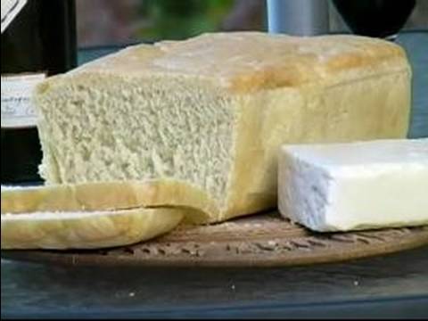 Nasıl Ekmek Yükselen Tuz Yapmak: Ekmek Tuz Hizmet