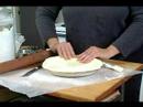Nasıl Kabak Pasta Yapmak İçin : Balkabaklı Turta Hamuru Tavaya Ekleyerek  Resim 3