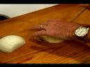 Güveç Dana Güveç Pot Yapmak İçin Nasıl : Güveç Pot İçin Soğan Kuşbaşı Doğrayın  Resim 4