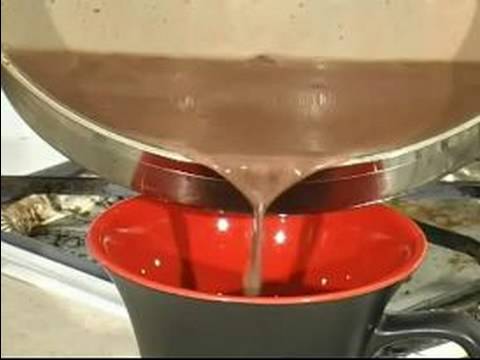 Nasıl Özel Sıcak Çikolata Tarifler: Kiraz Sıcak Çikolata Yapma