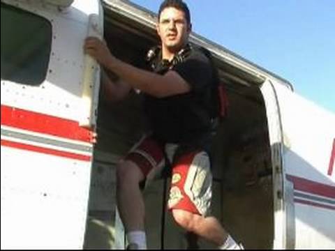 Skydiving Yaparken Uçağın Çıkmak İçin Nasıl Temelleri Ve Teknikleri Skydiving :  Resim 1